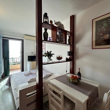 Seafront Studio Apartment+Balcony Podgora Exterior photo